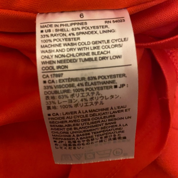 NWT Banana Republic Coral Pleated Dress - Picture 3 of 10